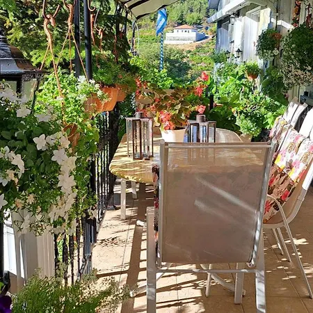 Kyperounta Troodos Mountain House