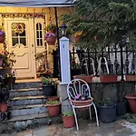 Kyperounta Troodos Mountain House Апартаменты *