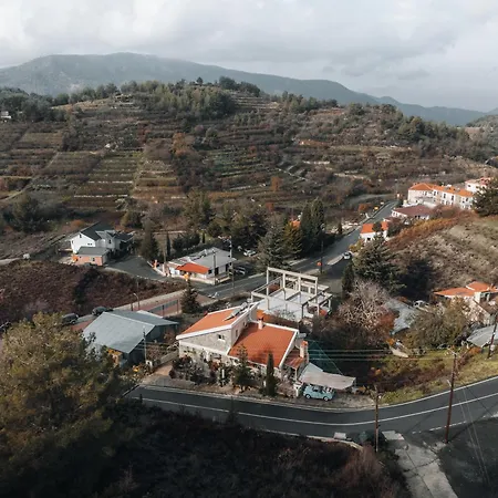 Kyperounta Troodos Mountain House Apartment