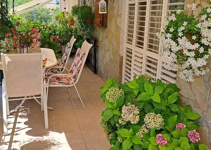 Kyperounta Troodos Mountain House アパート