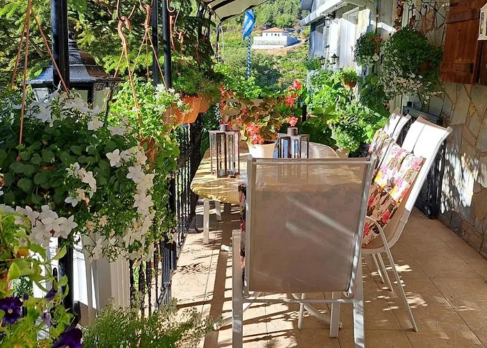 Kyperounta Troodos Mountain House