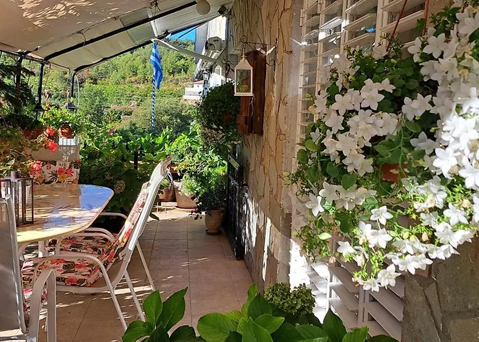 Kyperounta Troodos Mountain House 公寓